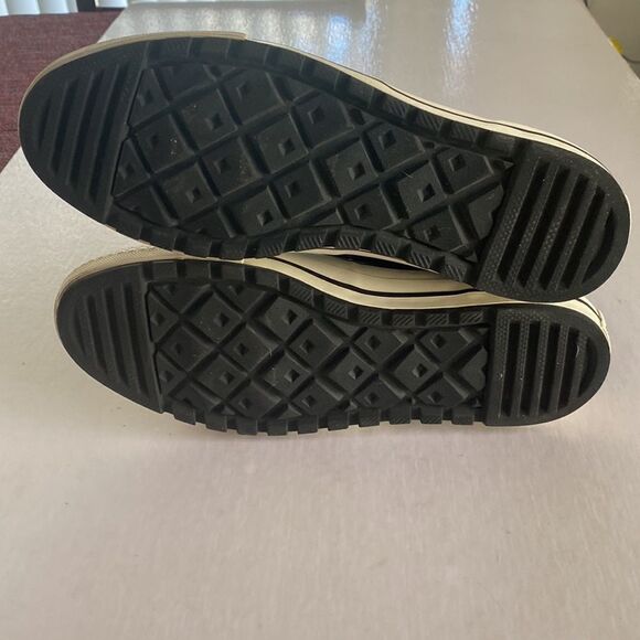 CONVERSE All Star Women’s Black Suede Leather Hi Tops Size 7 - Picture 7 of 8